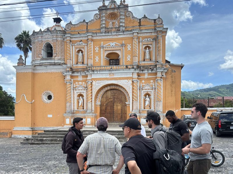 Tour de Pueblos + Tour de Café